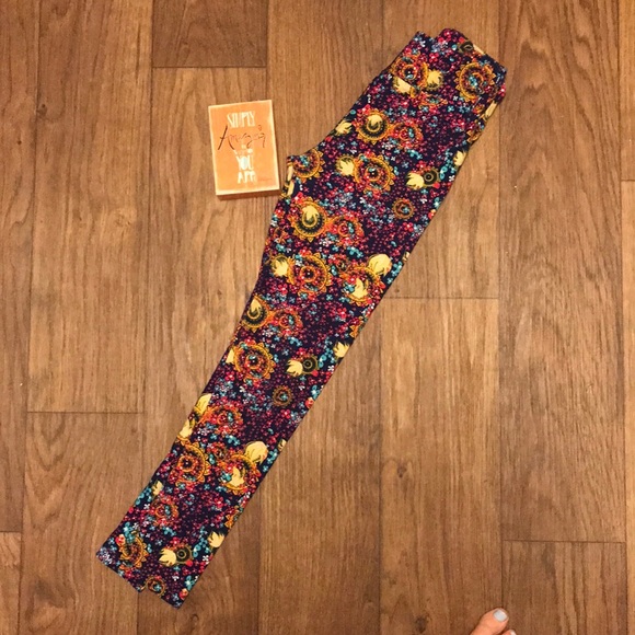 2 for $20 💕LuLaRoe Leggings 💕 One Size - Picture 6 of 6